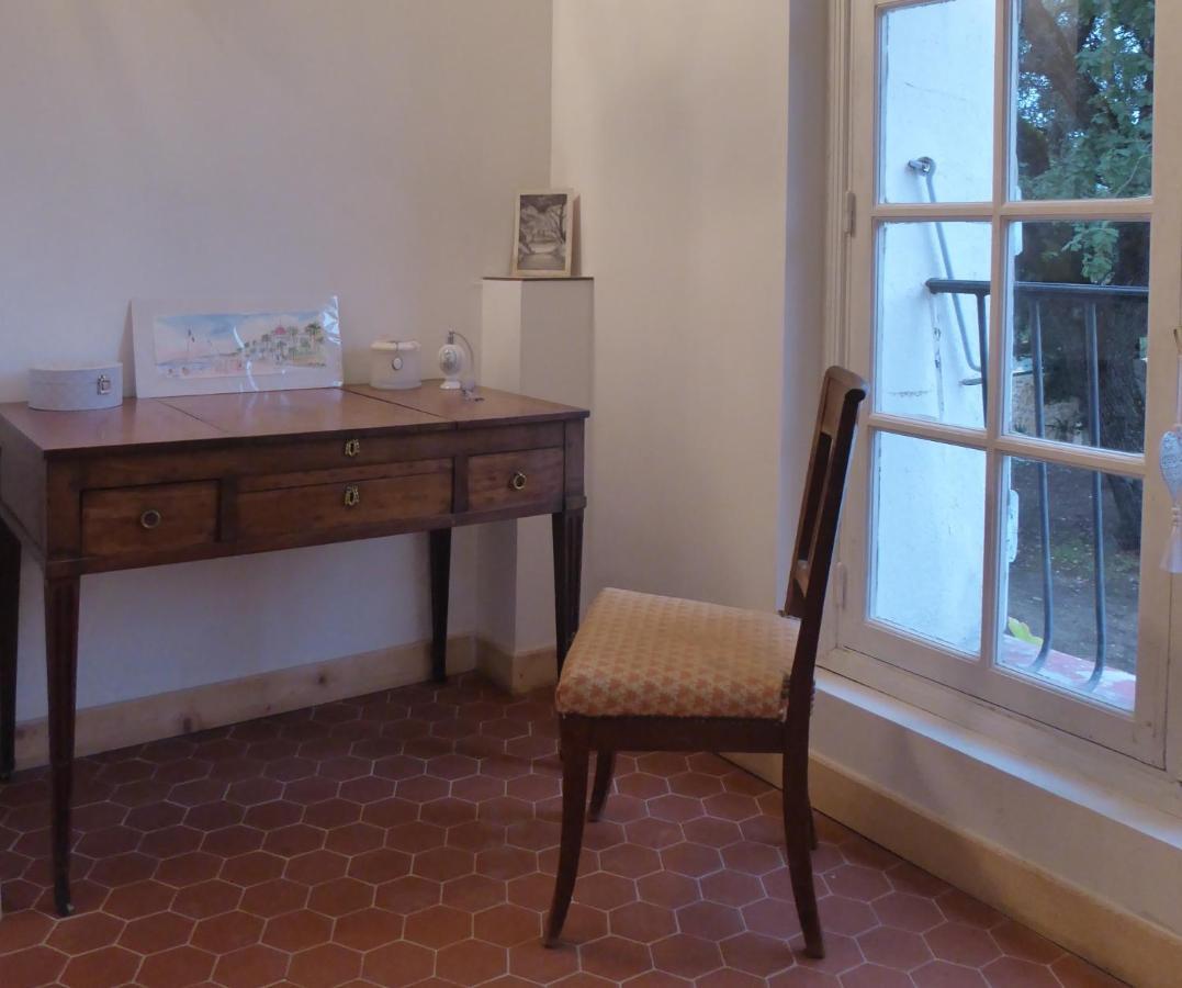 Bed and Breakfast Château Saint-Esprit à Draguignan Extérieur photo